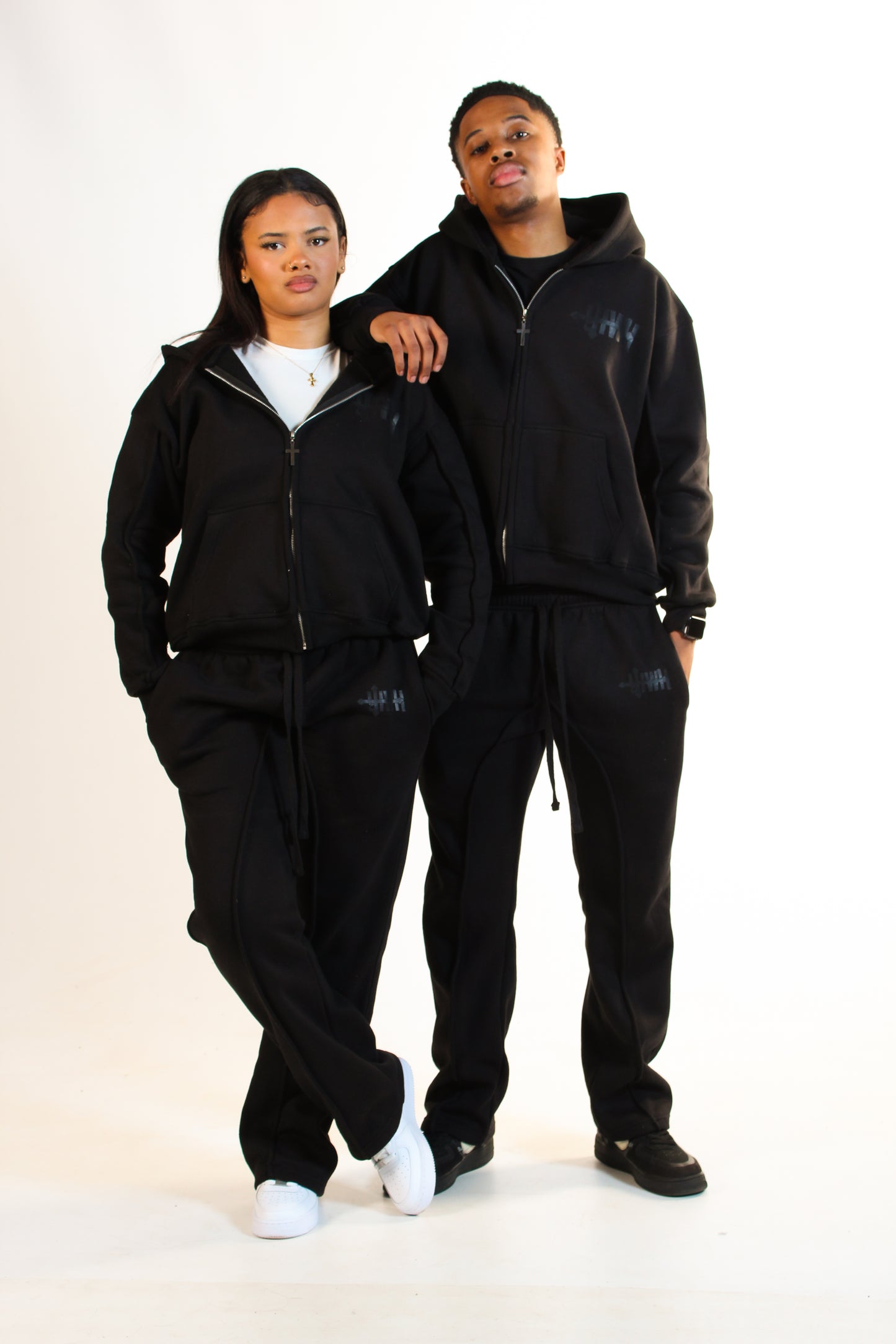 TRIPLE BLACK EXCELLENT BOTTOMS